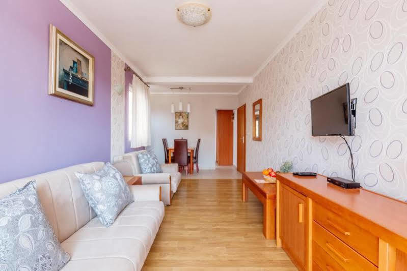 Perper Hotel Donja Lastva Exteriér fotografie
